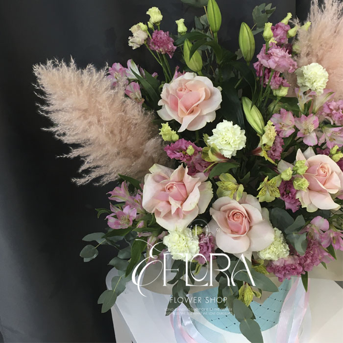 фото 2: Коробка